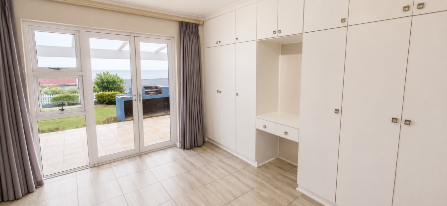 To Let 3 Bedroom Property for Rent in Simons Town Western Cape